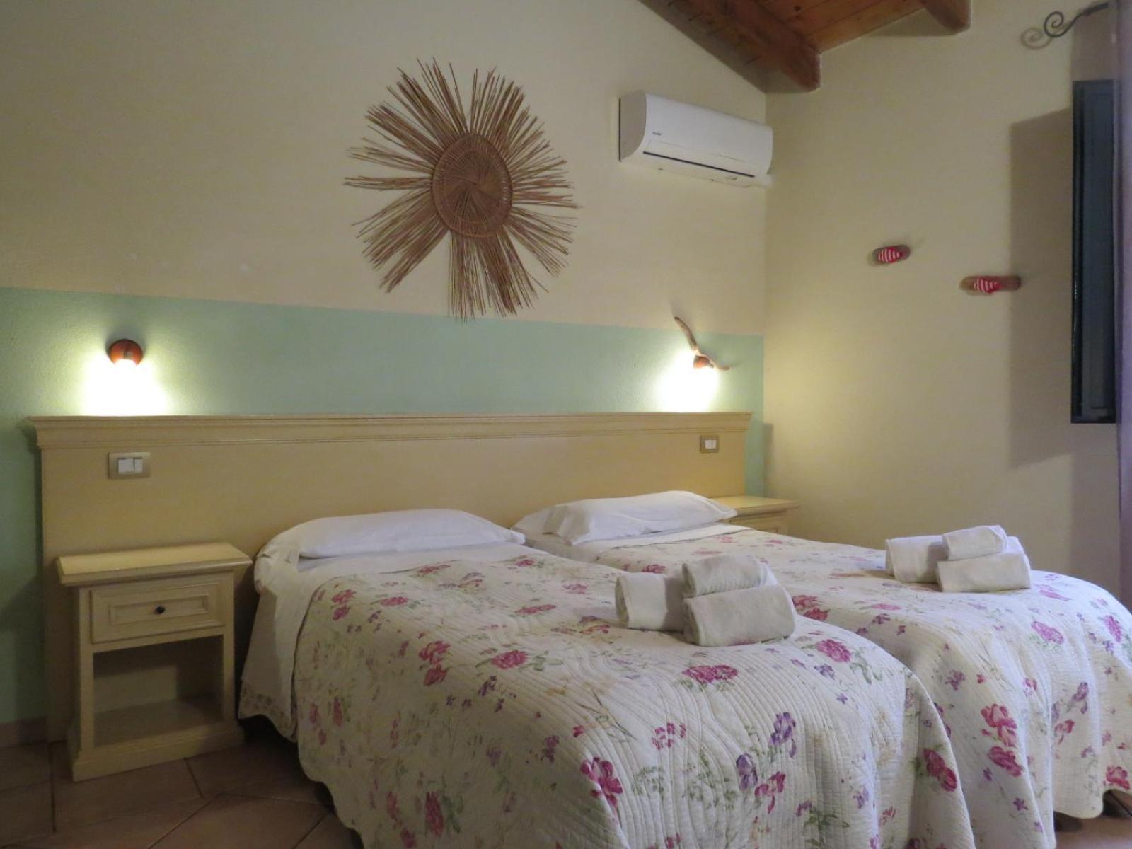 L'Orto Villa San Vero Milis Ngoại thất bức ảnh