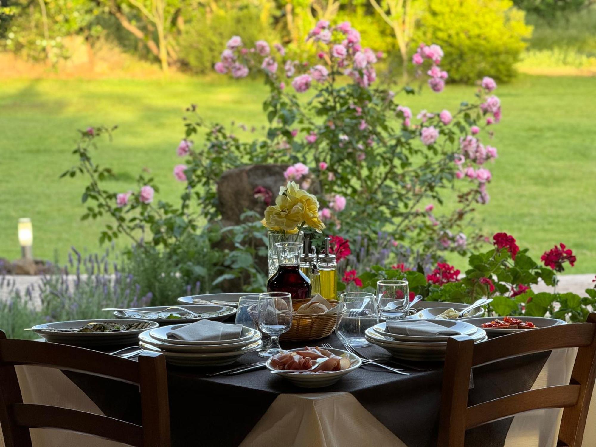 L'Orto Villa San Vero Milis Ngoại thất bức ảnh
