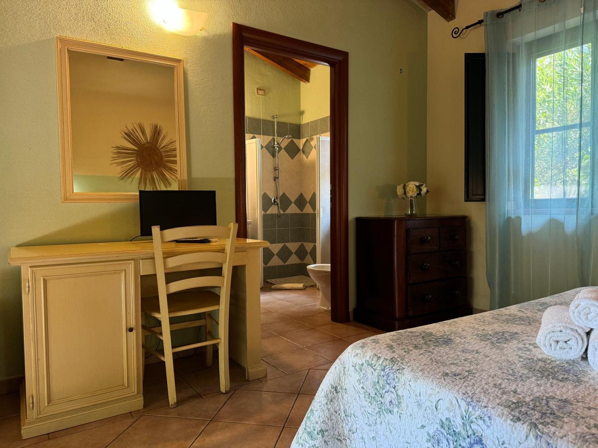 L'Orto Villa San Vero Milis Phòng bức ảnh