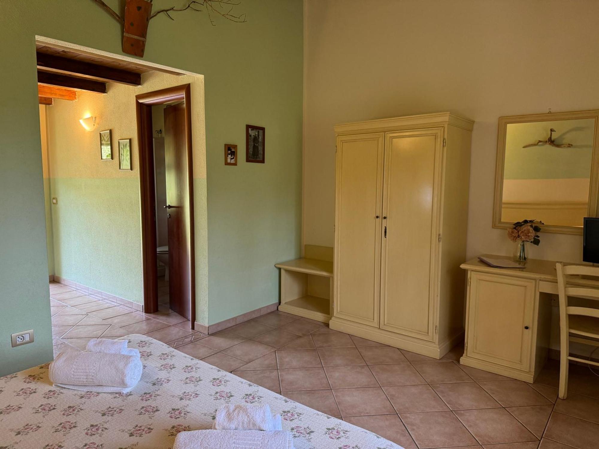 L'Orto Villa San Vero Milis Phòng bức ảnh